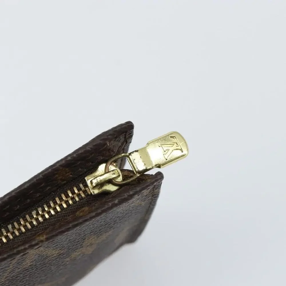 Louis Vuitton height width